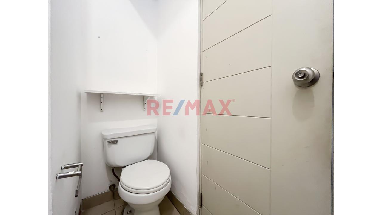 Vendo Lindo Y Moderno Departamento Ubicado En La Mejor Zona De Barranco. — foto 6