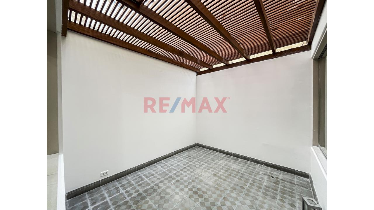 Vendo Lindo Y Moderno Departamento Ubicado En La Mejor Zona De Barranco. — foto 14