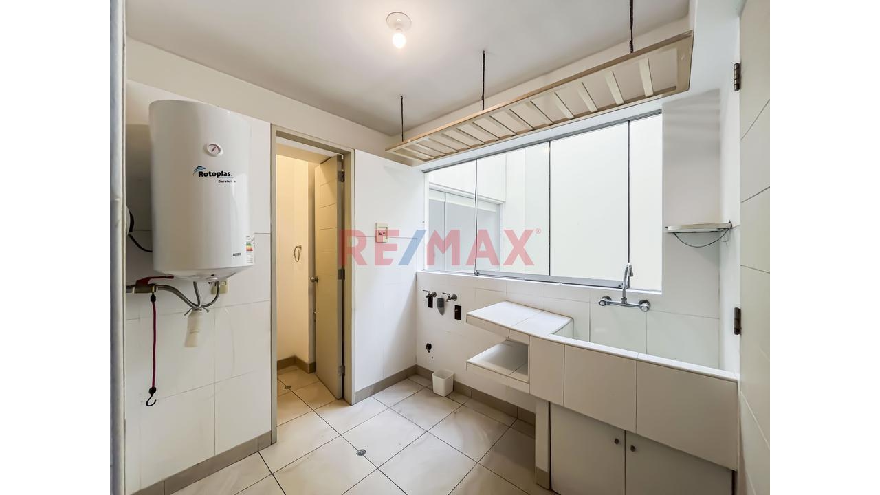 Vendo Lindo Y Moderno Departamento Ubicado En La Mejor Zona De Barranco. — foto 5