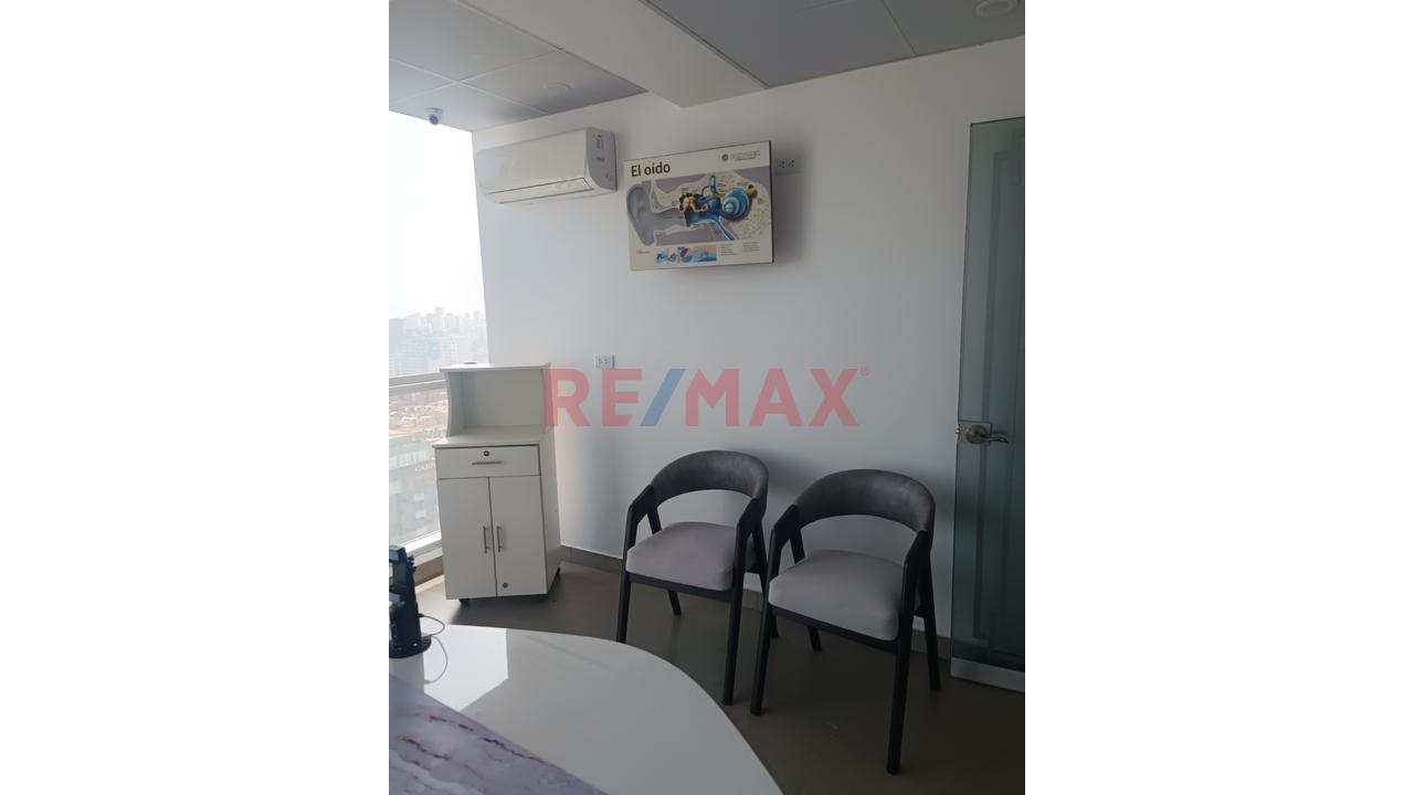 🏢✨ Oficina / Consultorio En Venta – Av. Arequipa, Lima - 5