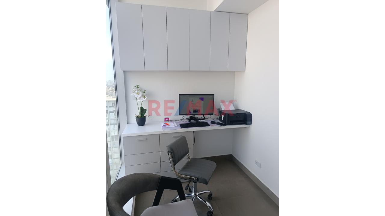 🏢✨ Oficina / Consultorio En Venta – Av. Arequipa, Lima - 8