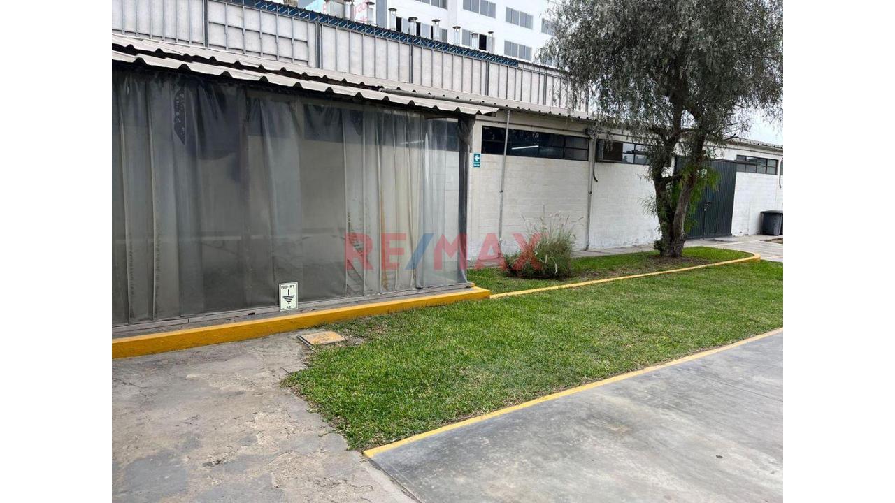 Alquiler Local Industrial En San Juan De Miraflores S/ 40,800 - 3