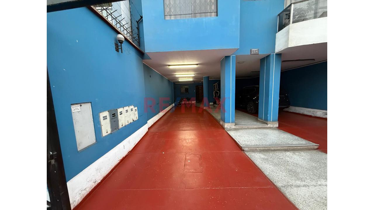 Venta De Departamento Duplex En Cercado De Lima Limite Con Pueblo Libre - 18