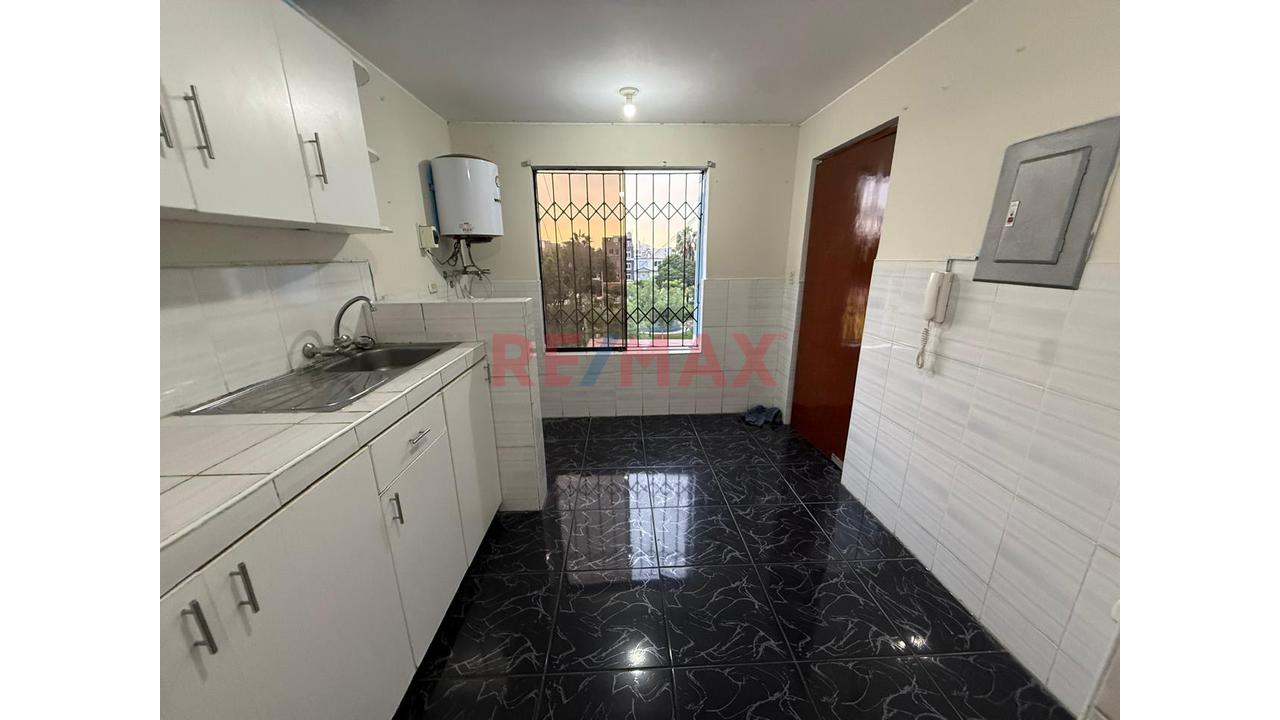 Venta De Departamento Duplex En Cercado De Lima Limite Con Pueblo Libre - 7