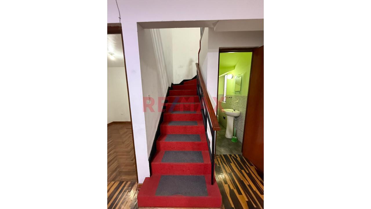 Venta De Departamento Duplex En Cercado De Lima Limite Con Pueblo Libre - 11