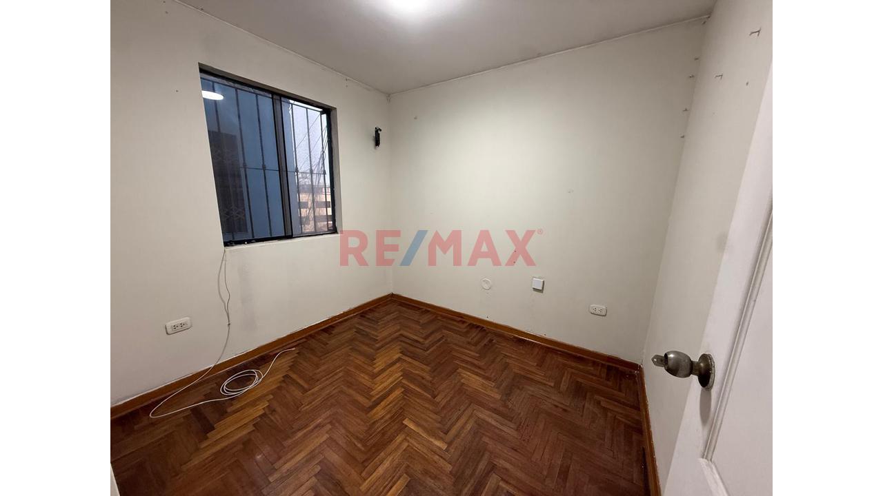 Venta De Departamento Duplex En Cercado De Lima Limite Con Pueblo Libre - 12