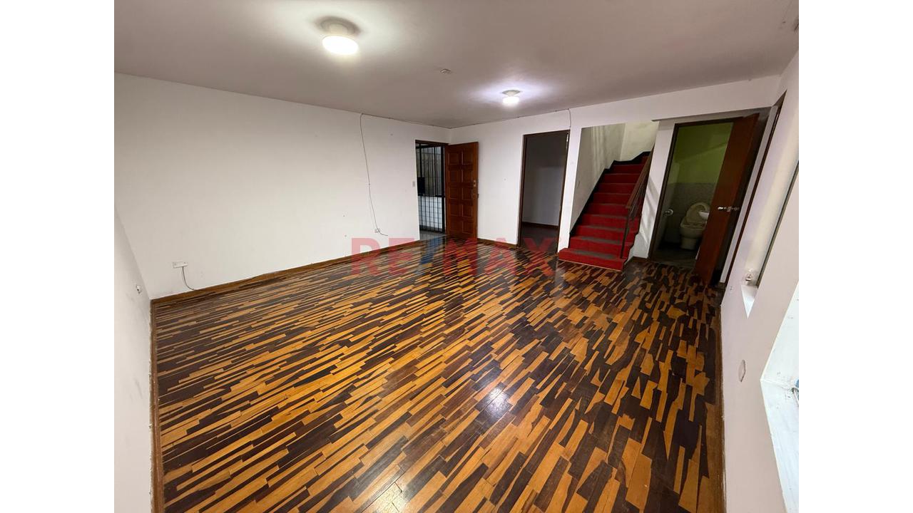 Venta De Departamento Duplex En Cercado De Lima Limite Con Pueblo Libre - 4