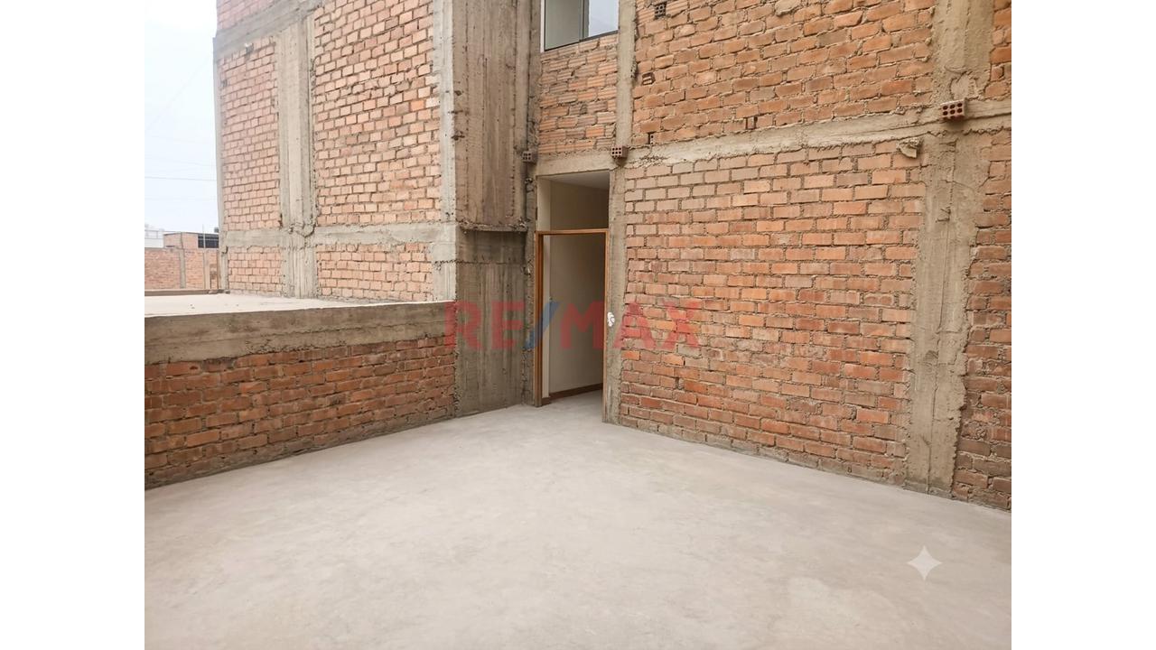 ¡Oportunidad De Inversión Y Vivienda En Ate! — foto 11