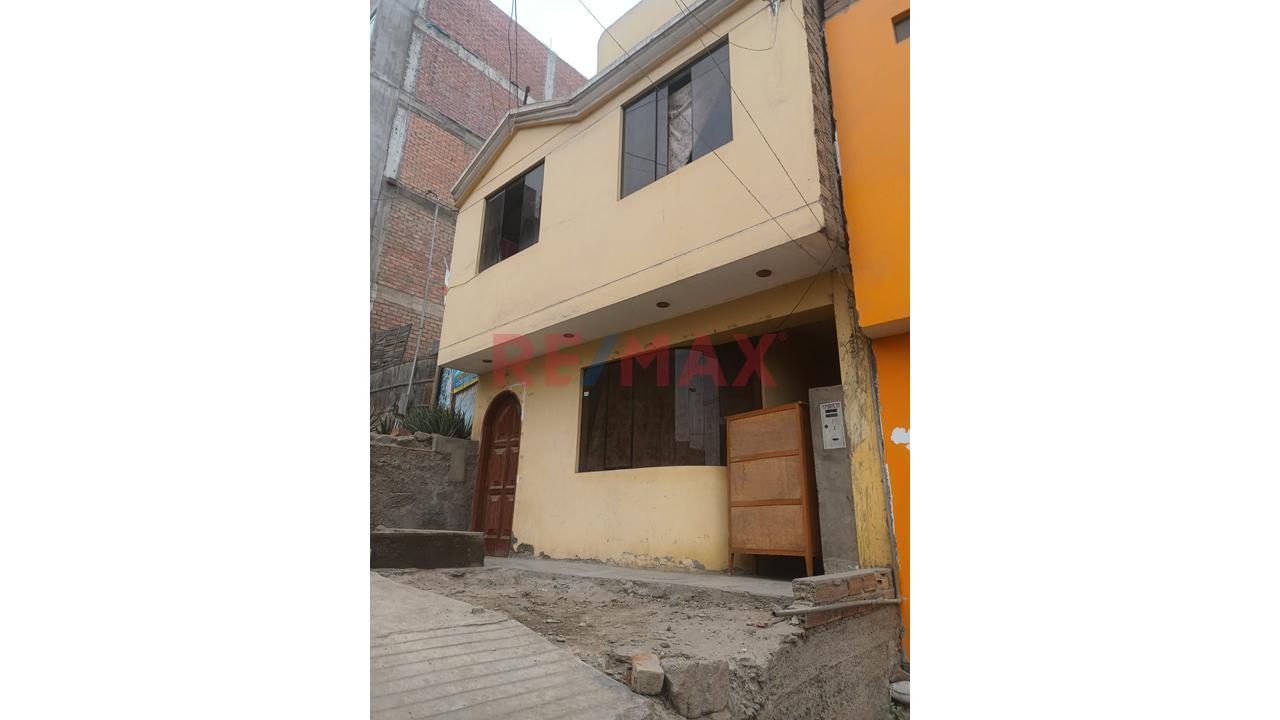 ¡Oportunidad De Inversión Y Vivienda En Ate! — foto 2