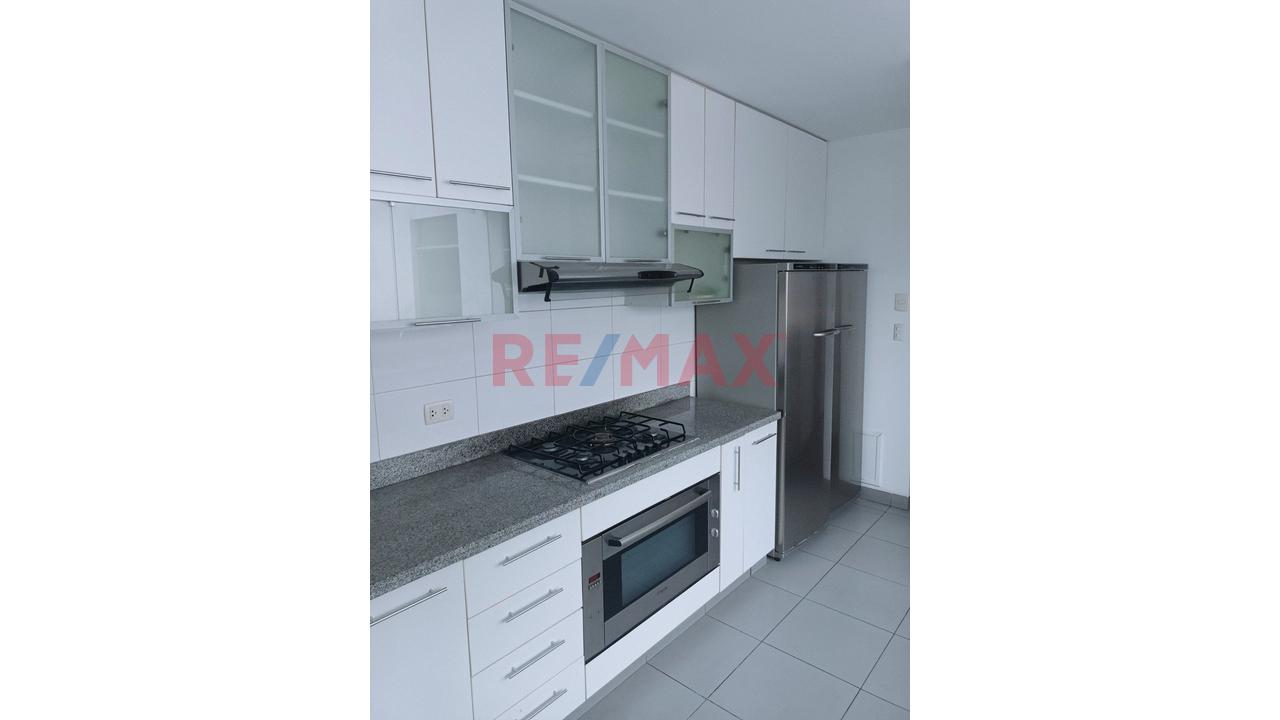 Exclusivo Dúplex En Chacarilla: Con Piscina, Doble Terraza, 2 Cocheras Paralelas Y Depósito – Surco - 13