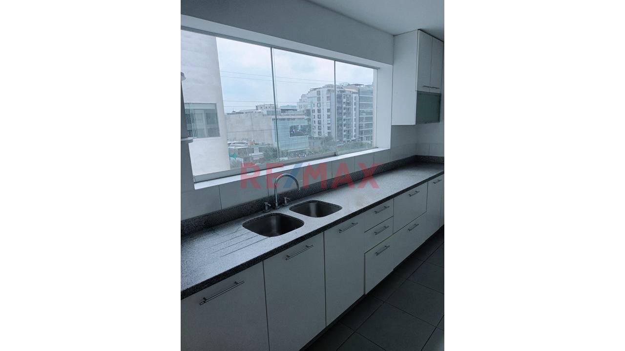 Exclusivo Dúplex En Chacarilla: Con Piscina, Doble Terraza, 2 Cocheras Paralelas Y Depósito – Surco - 14