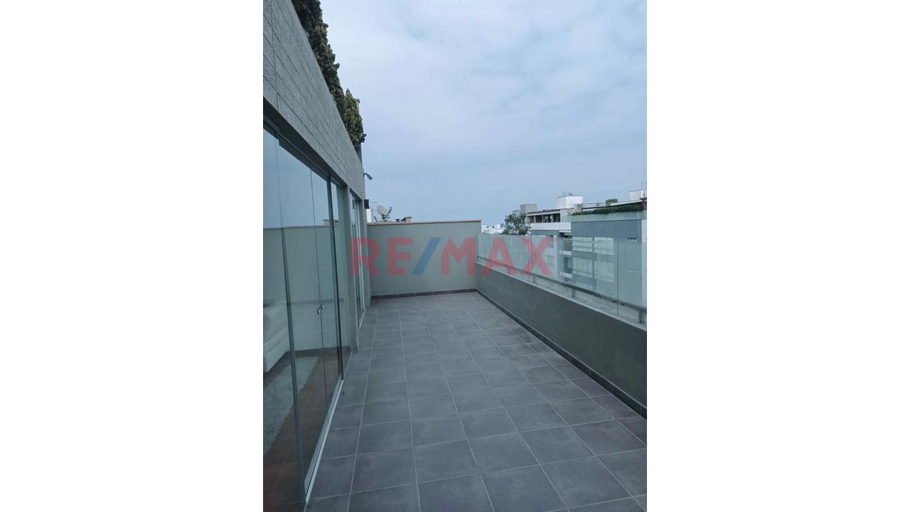 Exclusivo Dúplex En Chacarilla: Con Piscina, Doble Terraza, 2 Cocheras Paralelas Y Depósito – Surco - 12