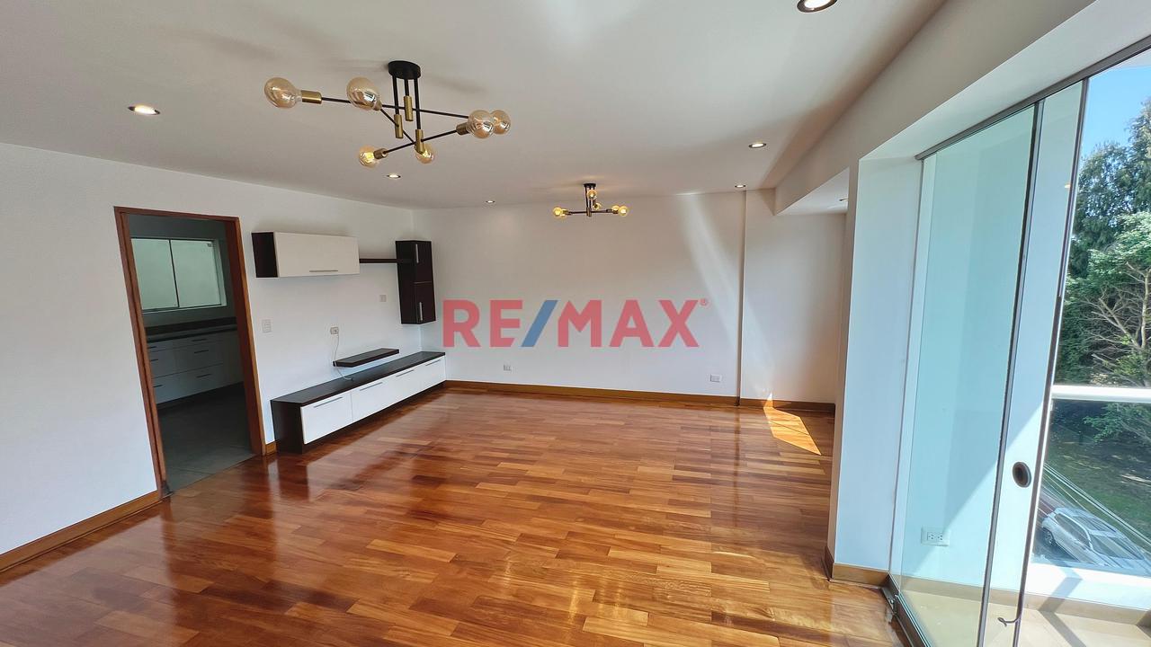🏡✨ ¡Vive Frente A Parque En Una De Las Mejores Zonas De San Borja! ✨🏡