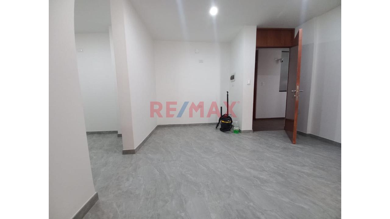 Alquilo Mini Departamento - 2