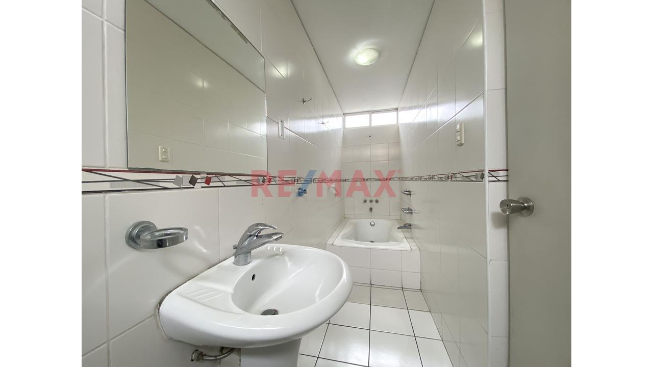 Alquler De Casa Comercial En Magdalena - 17