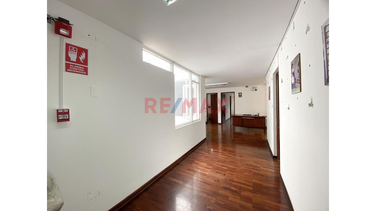 Alquler De Casa Comercial En Magdalena - 14