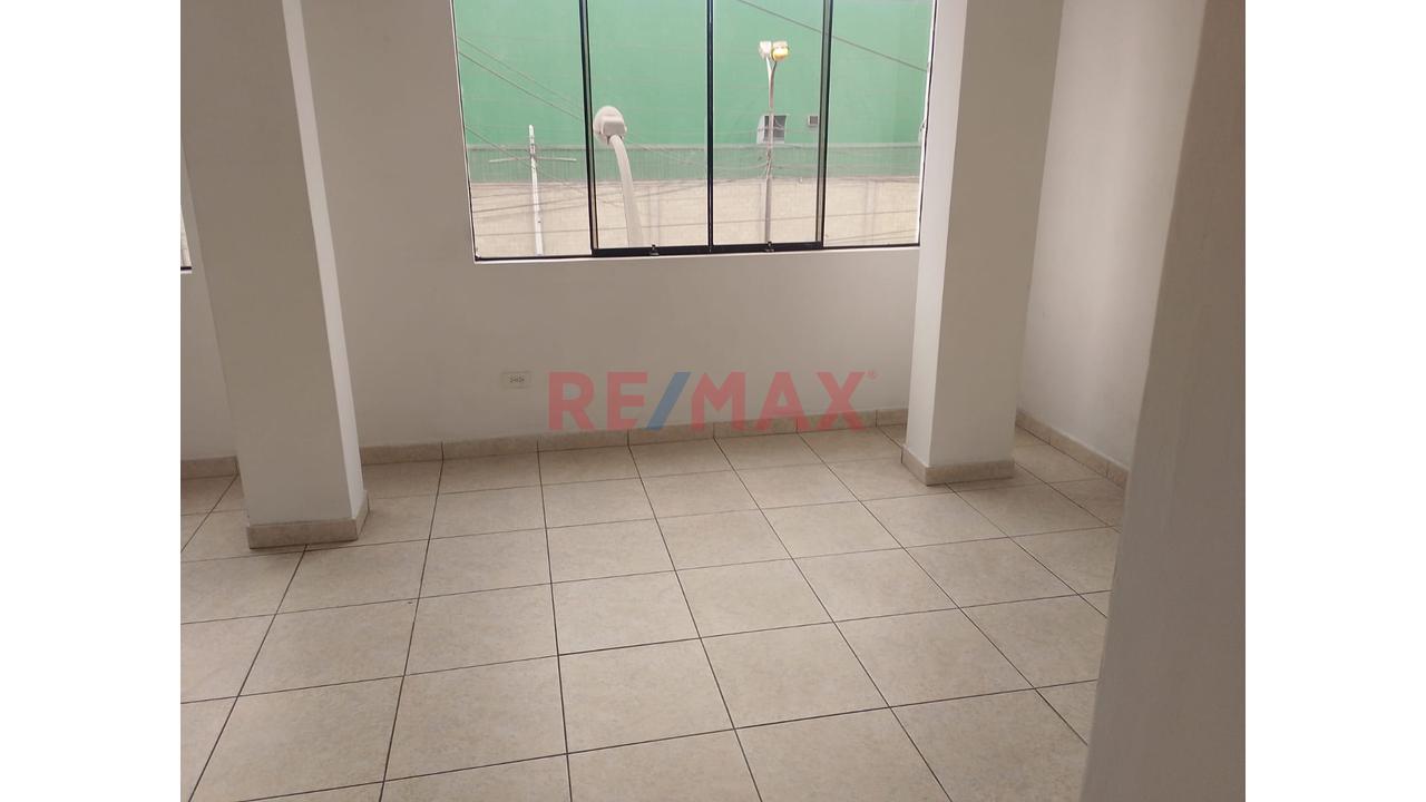 ¡Amplio Departamento En 3Er Piso En Av. Argentina! — foto 9