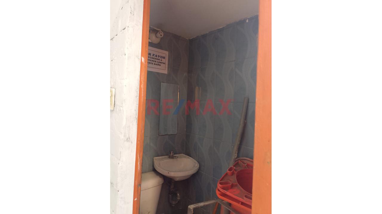 Local Comercial O Almacén De 75 M² En Ubicación Estratégica! Ideal Para Negocio O Inversión - 10