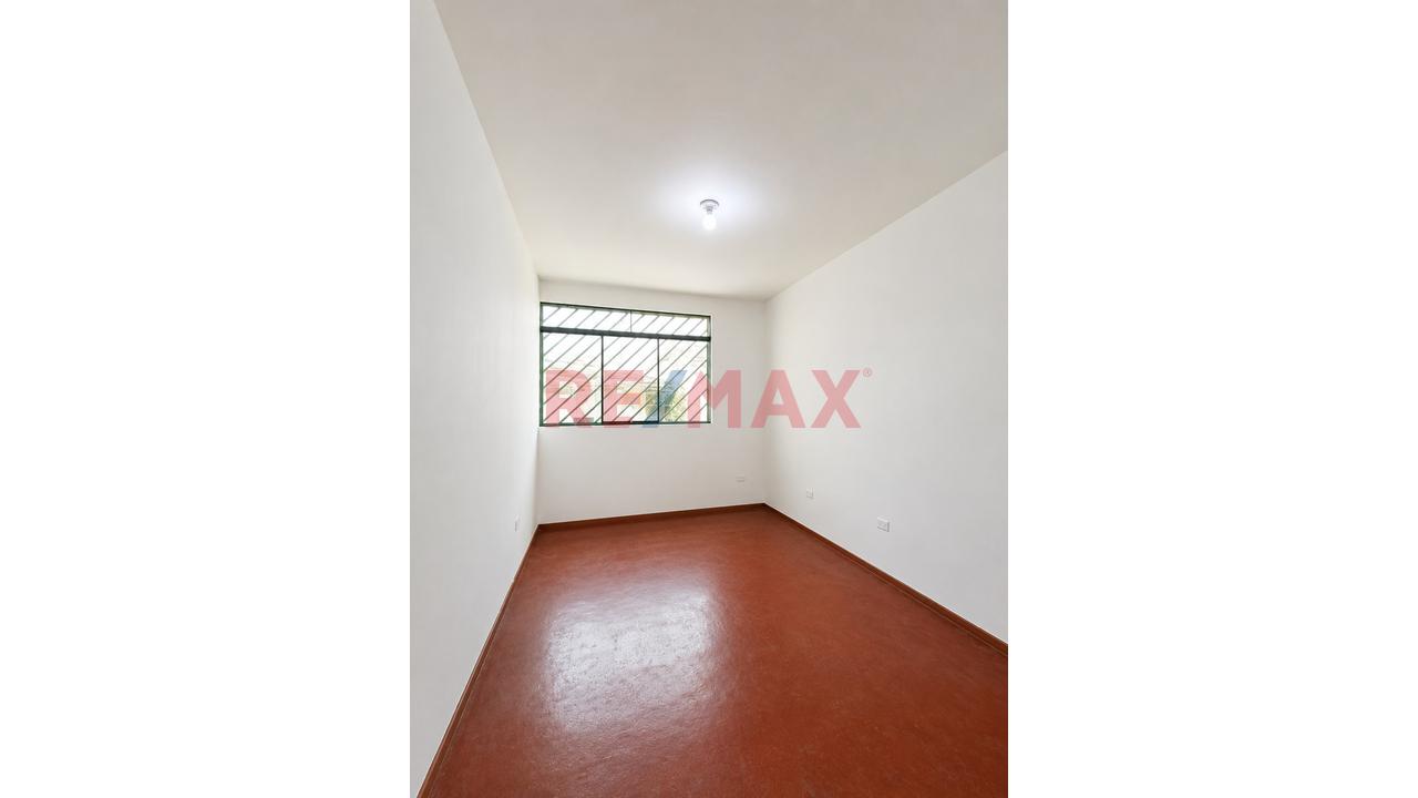 🏡Casa En Venta De 2 Pisos Con Proyección Y Gran Terraza En Villa El Salvador🏡 — foto 10