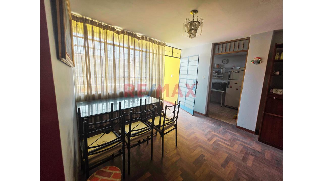 Vendo Casa De 160 M² Con Gran Potencial Y Accesos Independientes | San Miguel - 4