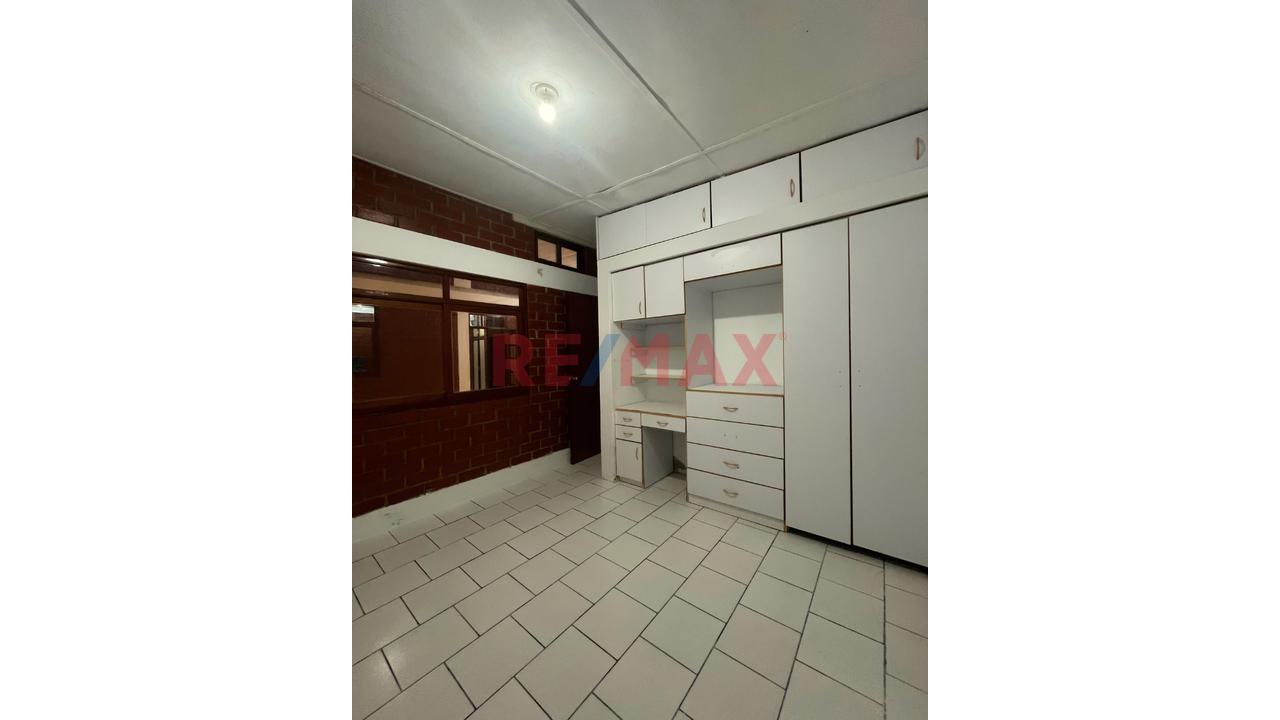 🏡🔥 ¡Oportunidad En Talara! Casa De 2 Pisos Cerca A Petroperú🏢4 Habitaciones | Cochera | Ubicación Estratégica 📍✨ - 11