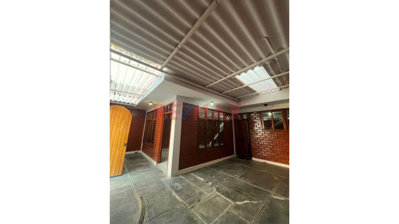 🏡🔥 ¡Oportunidad En Talara! Casa De 2 Pisos Cerca A Petroperú🏢4 Habitaciones | Cochera | Ubicación Estratégica 📍✨ - 3
