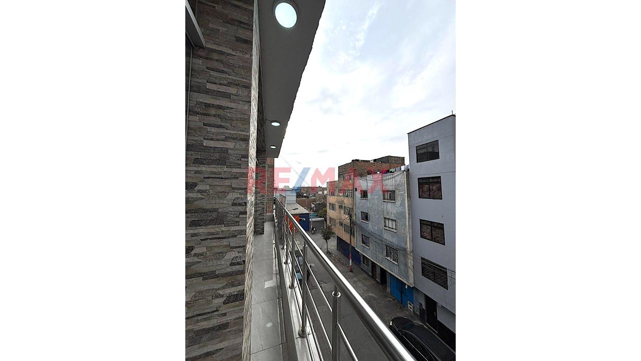 Venta Departamento La Victoria - 4To Piso 140Mt2 - Opcion 3 Habitaciones Con Balcon Terraza - Vista Calle — foto 7