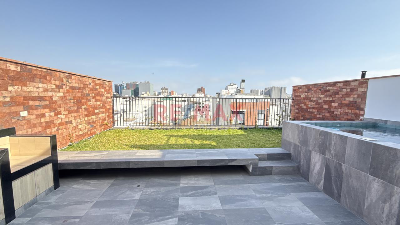 Duplex De Estreno Con Terraza Y Piscina En Miraflores — foto 7