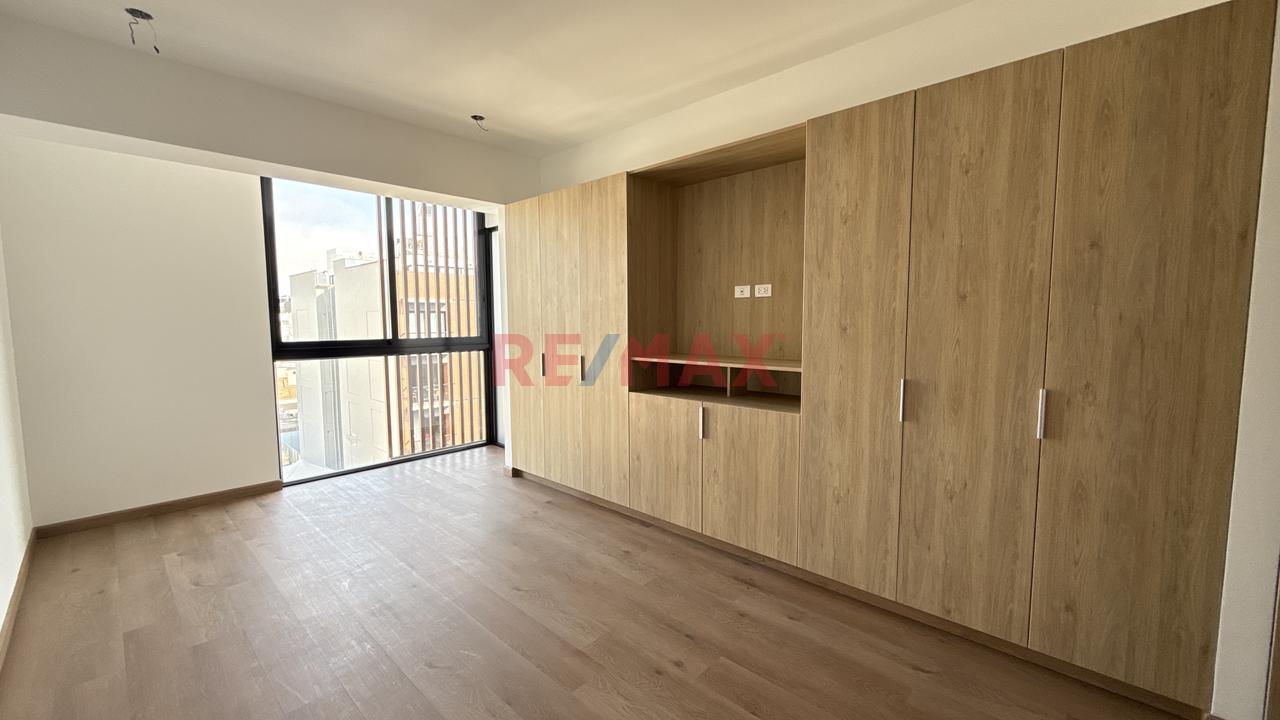 Duplex De Estreno Con Terraza Y Piscina En Miraflores — foto 11