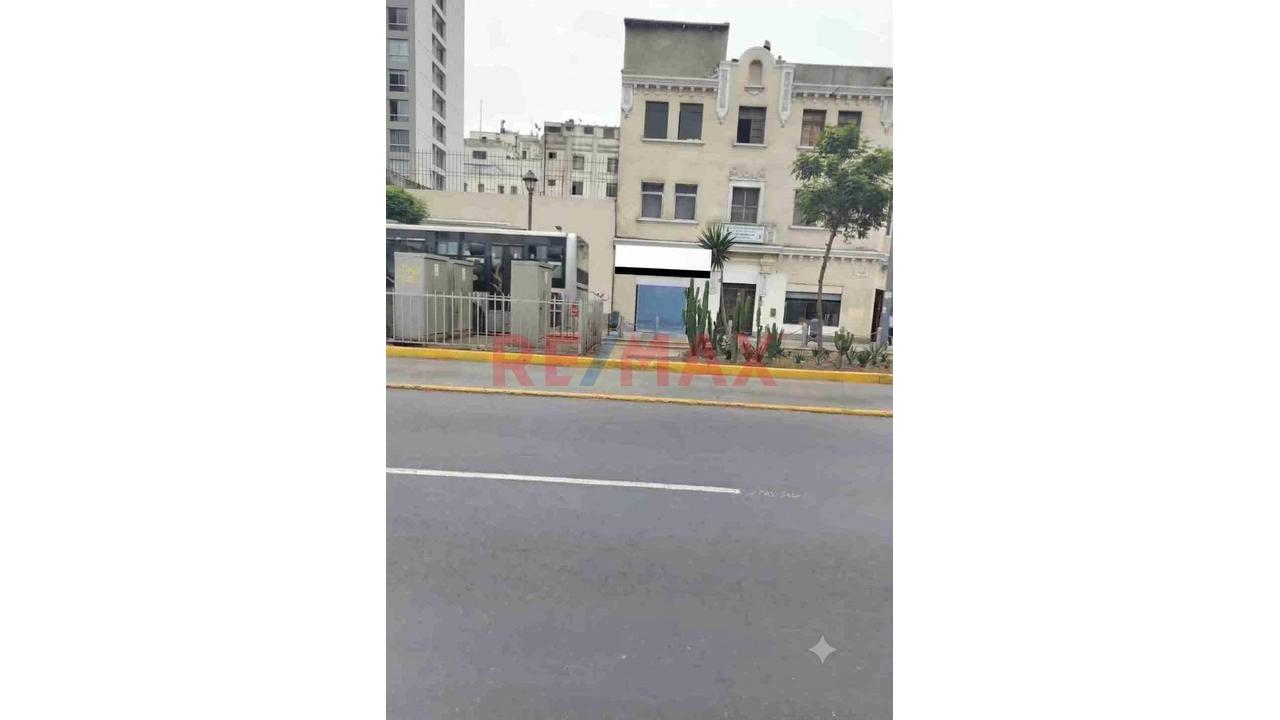 Local Comercial En Alquiler En Cercado De Lima - 2