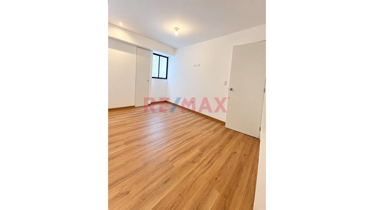 🏡✨ ¡ Oportunidad Moderno Departamento -Jesús María 2Habitaciones/2Baños-Precio Ocasion! ✨🏡 — foto 2