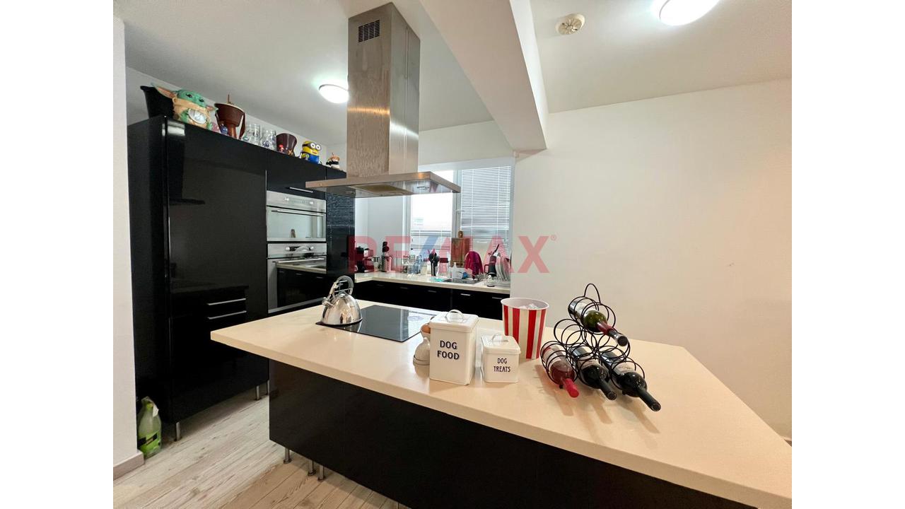 Venta De Hermoso Departamento - Miraflores — foto 8