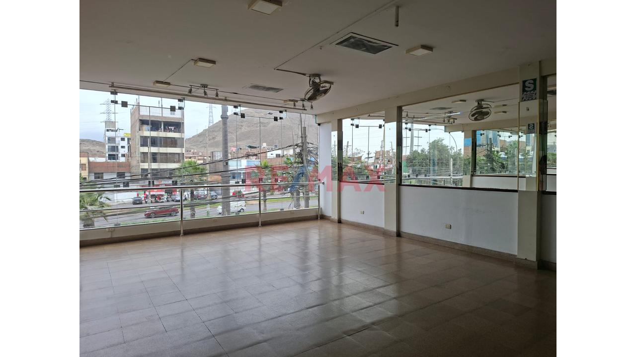Se Alquila Local Comercial - 2