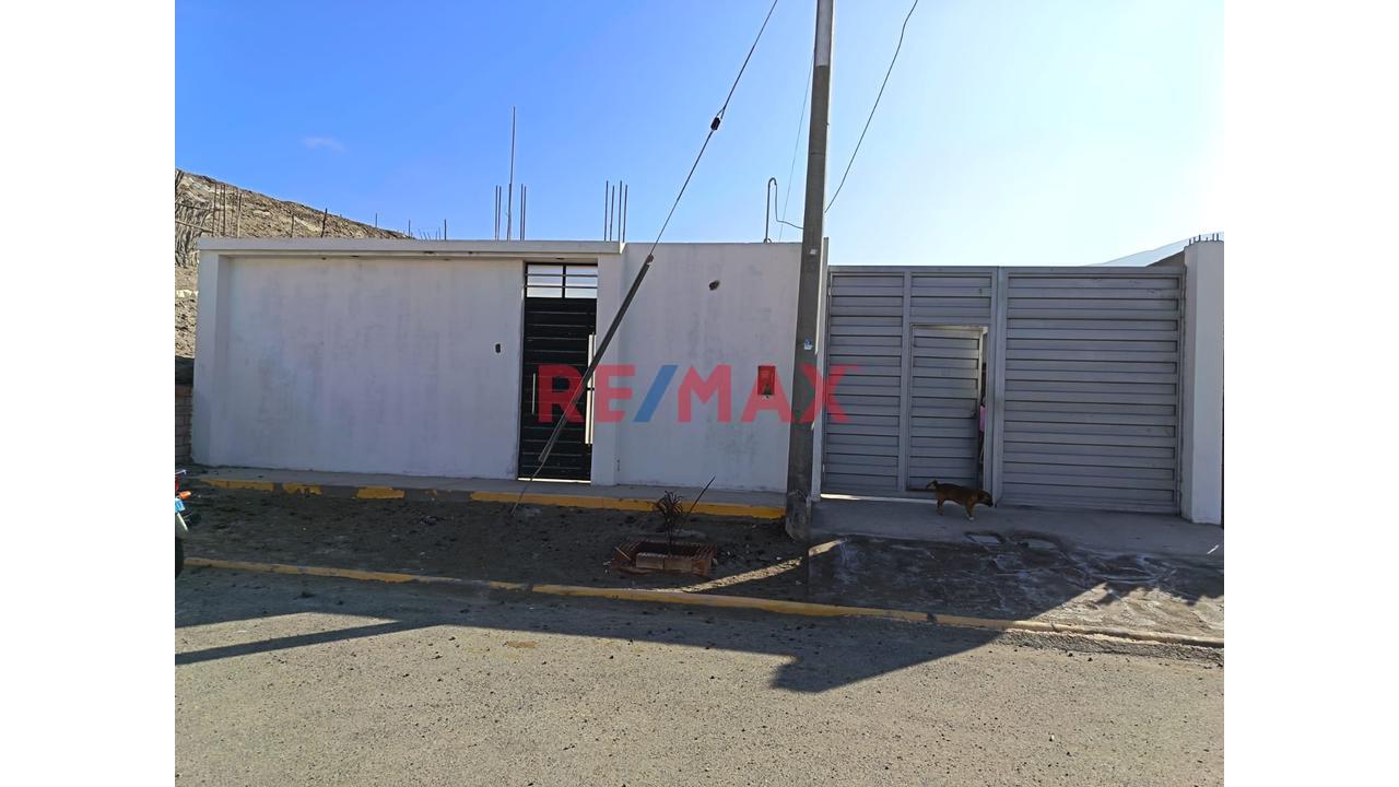 Venta De Terreno En Samuel Pastor Camana - 1