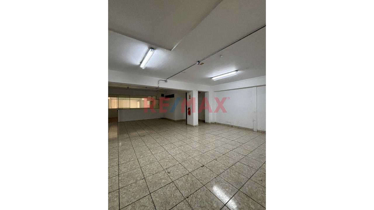 🚀 Amplia Oficina De 232 M² En Faucett Y La Marina | Ideal Para Call Center, Academia O Coworking - 20