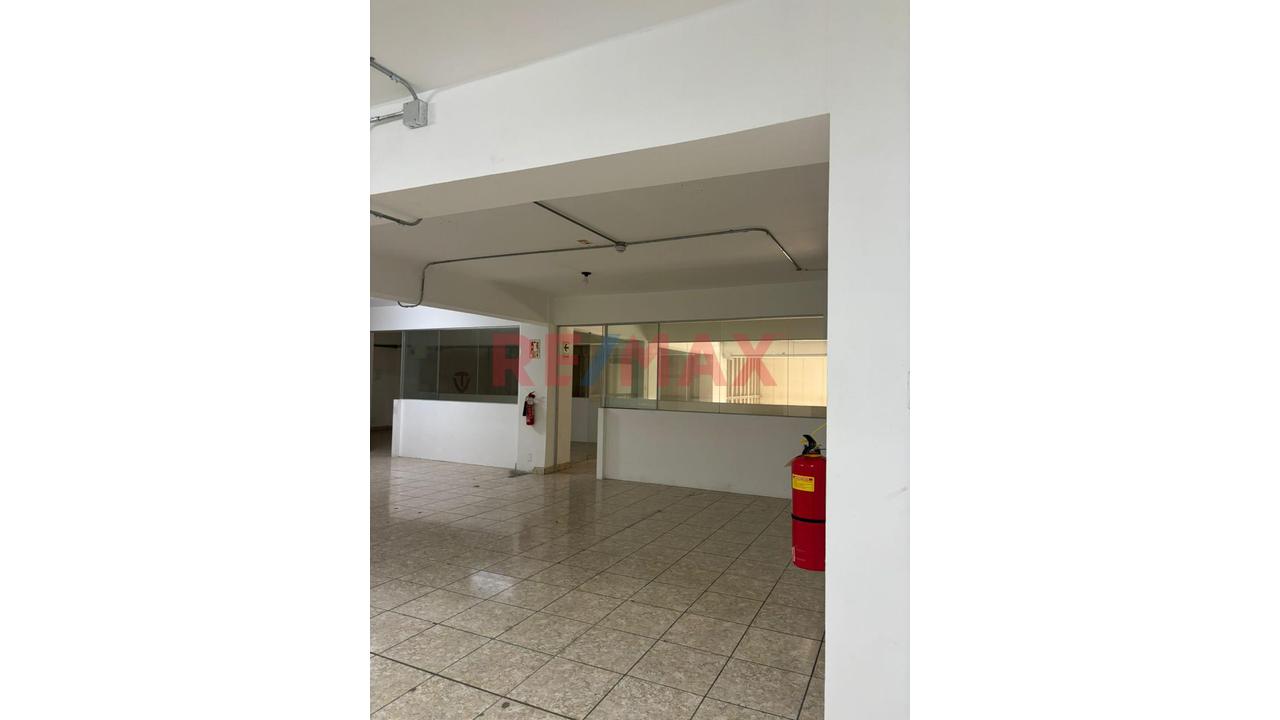 🚀 Amplia Oficina De 232 M² En Faucett Y La Marina | Ideal Para Call Center, Academia O Coworking - 9