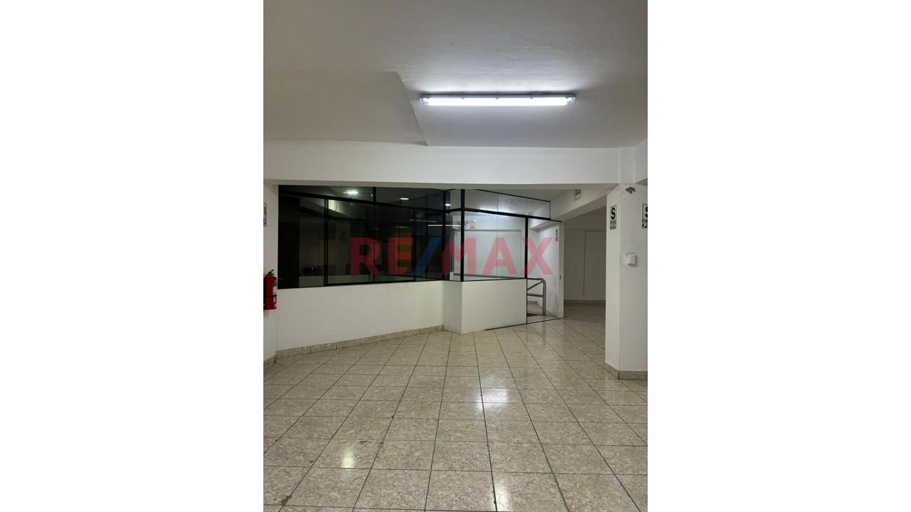 🚀 Amplia Oficina De 232 M² En Faucett Y La Marina | Ideal Para Call Center, Academia O Coworking - 12