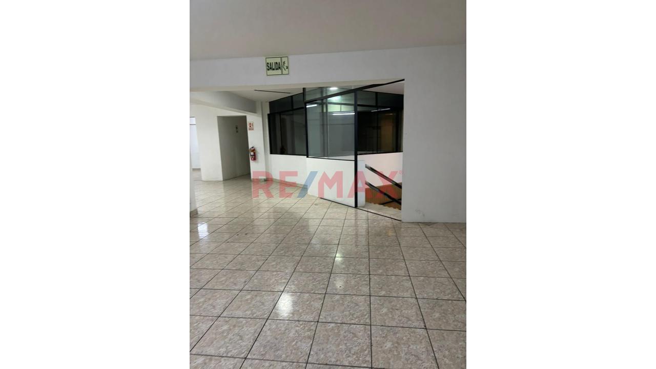 🚀 Amplia Oficina De 232 M² En Faucett Y La Marina | Ideal Para Call Center, Academia O Coworking - 14