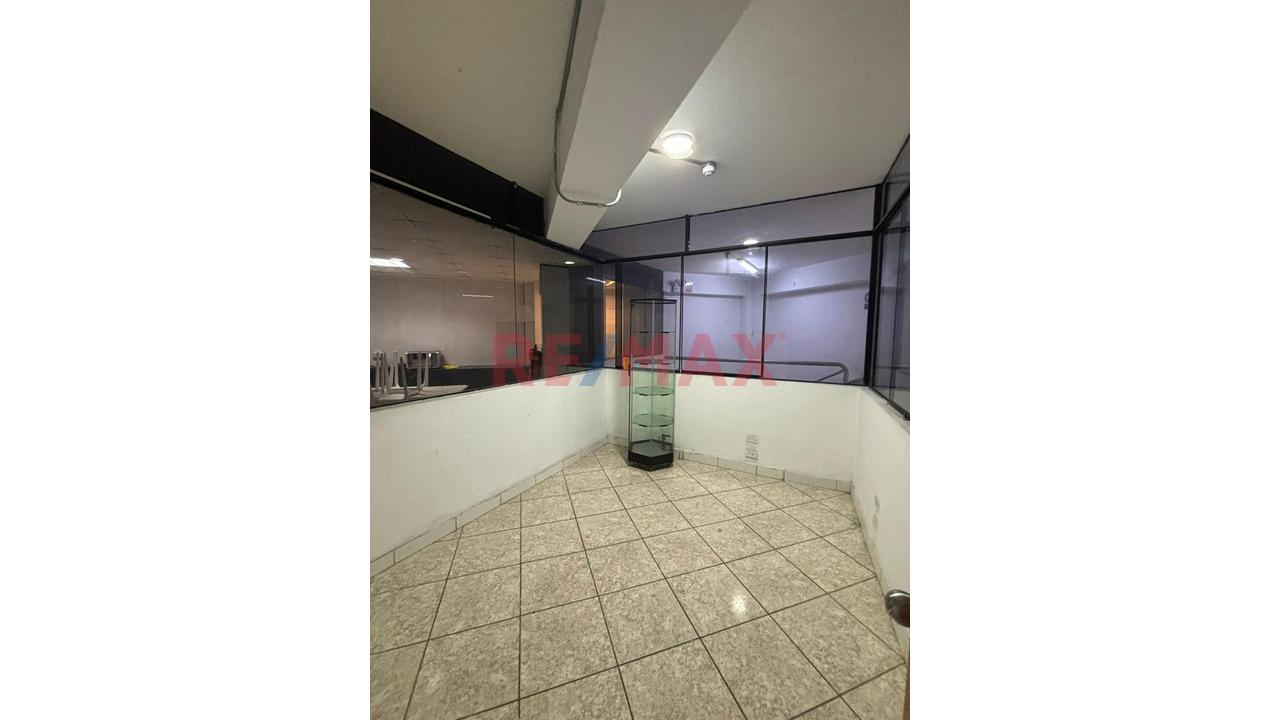 🚀 Amplia Oficina De 232 M² En Faucett Y La Marina | Ideal Para Call Center, Academia O Coworking - 13