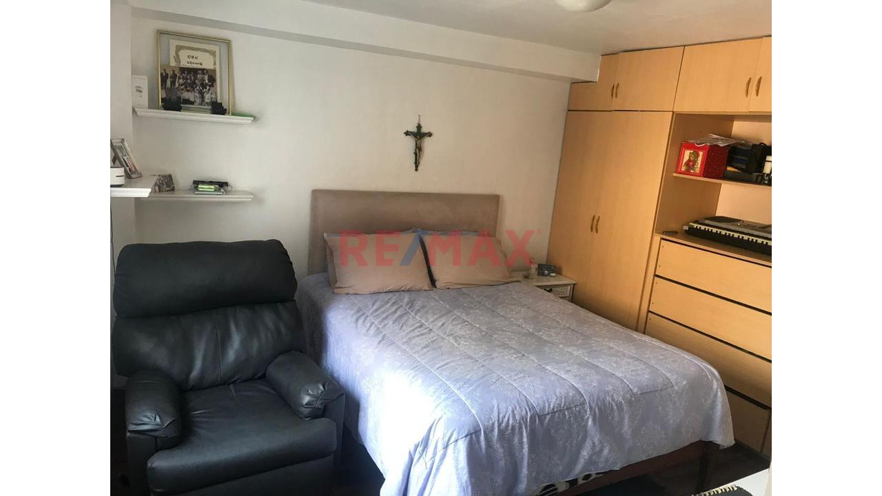 Departamento En Venta De 145 M² Cerca Del Óvalo De Higuereta - Santiago De Surco — foto 3