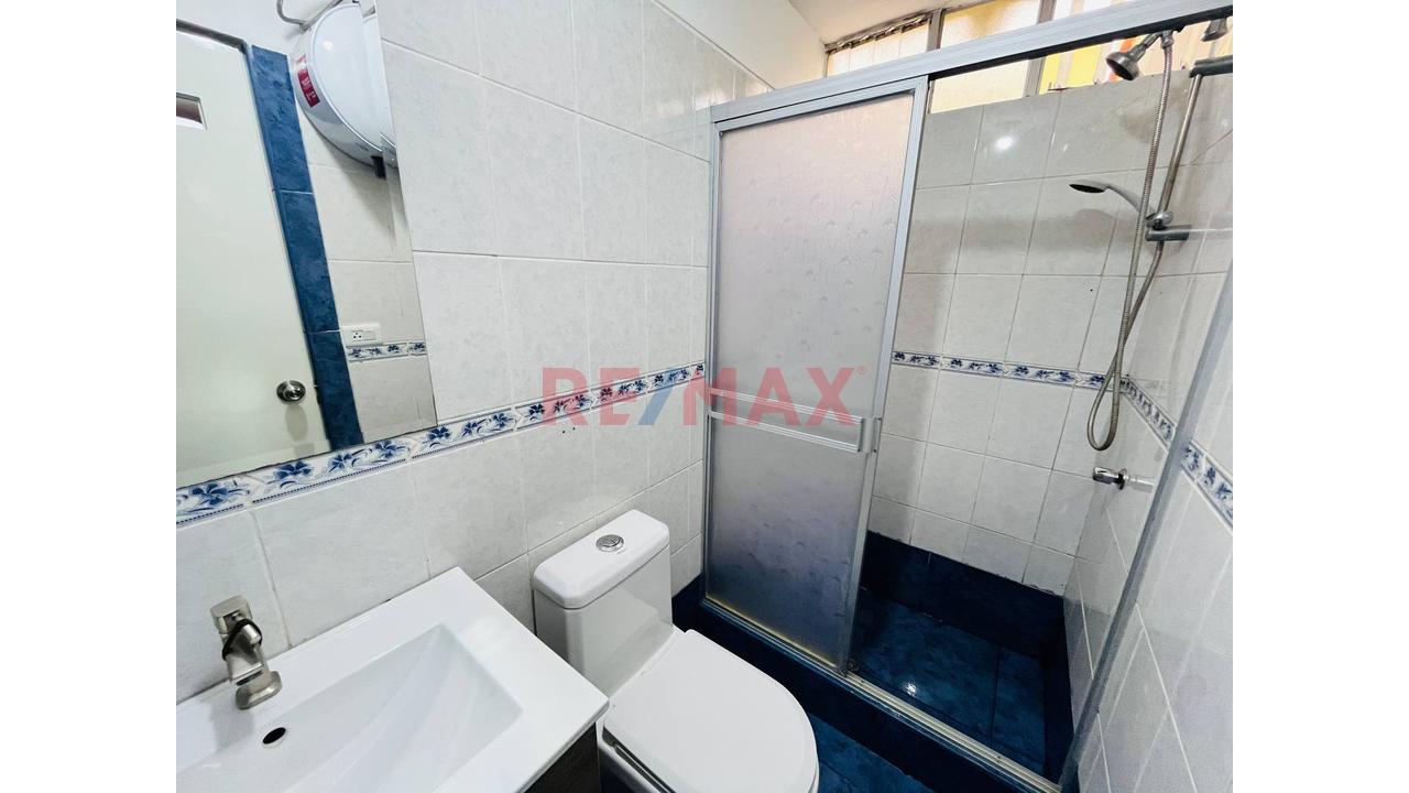 Casa De 127 M2 En Venta Con Cochera En Zona Residencial Limite De Lima Con Pueblo Libre - 10