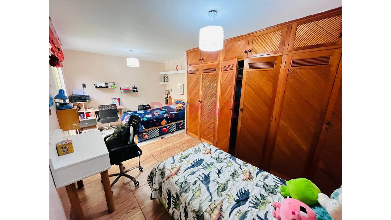 Casa De 127 M2 En Venta Con Cochera En Zona Residencial Limite De Lima Con Pueblo Libre - 13