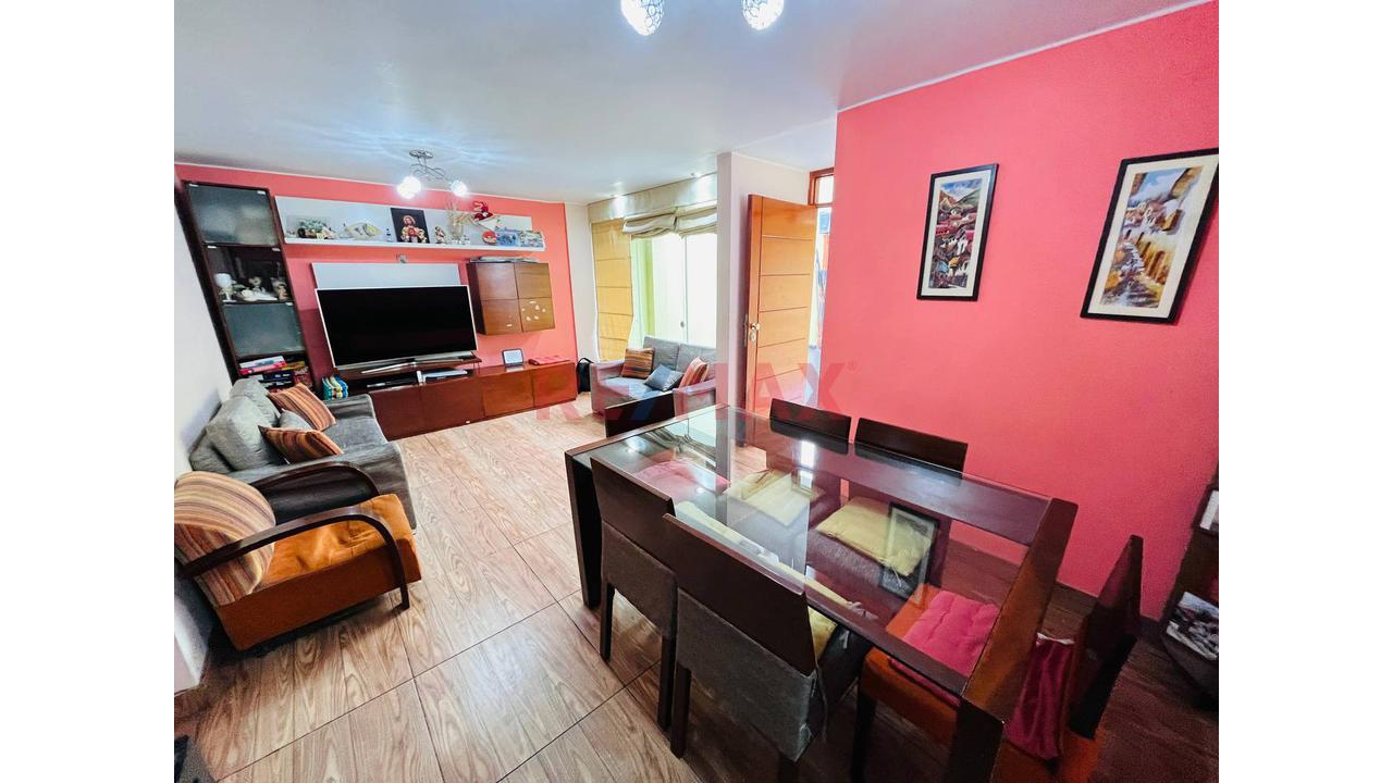 Casa De 127 M2 En Venta Con Cochera En Zona Residencial Limite De Lima Con Pueblo Libre - 5