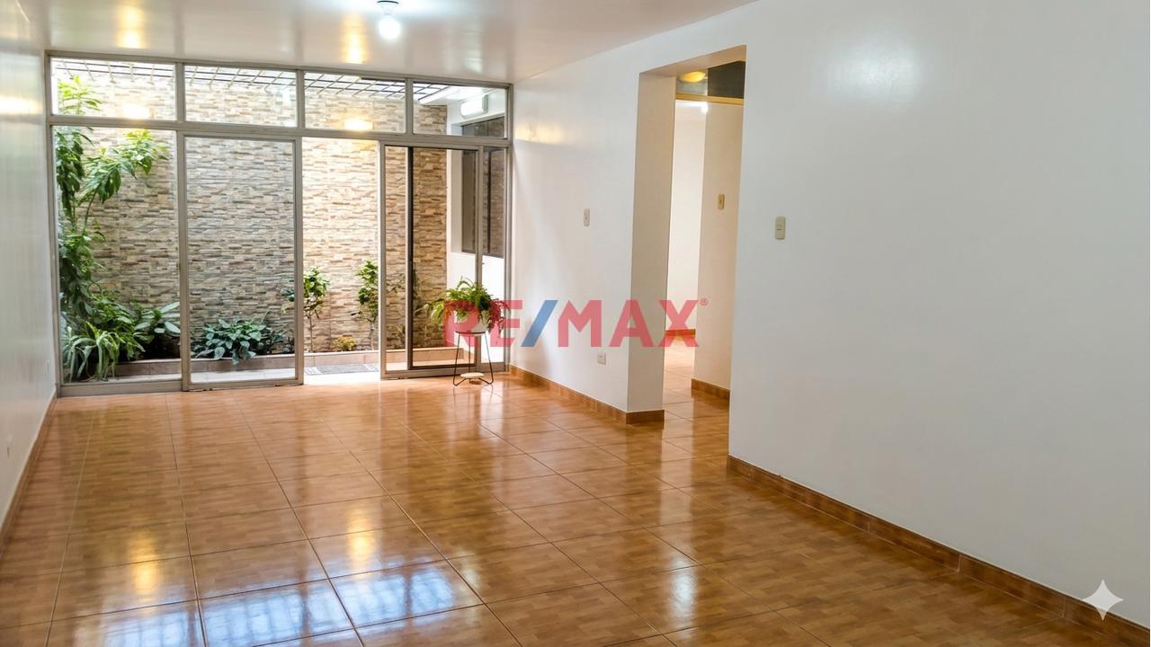 🏡 ¡Vive En Una De Las Zonas Más Residenciales Y Tranquilas De La Molina! Departamento En Venta Primer Piso