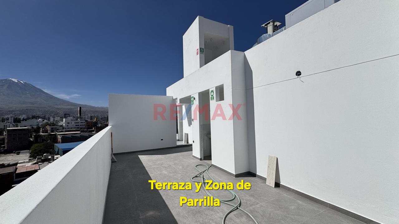 Departamento En Piso 5 Con Ubicacion Estrategica Vista E Iluminacion Natural En Cerro Colorado — foto 11
