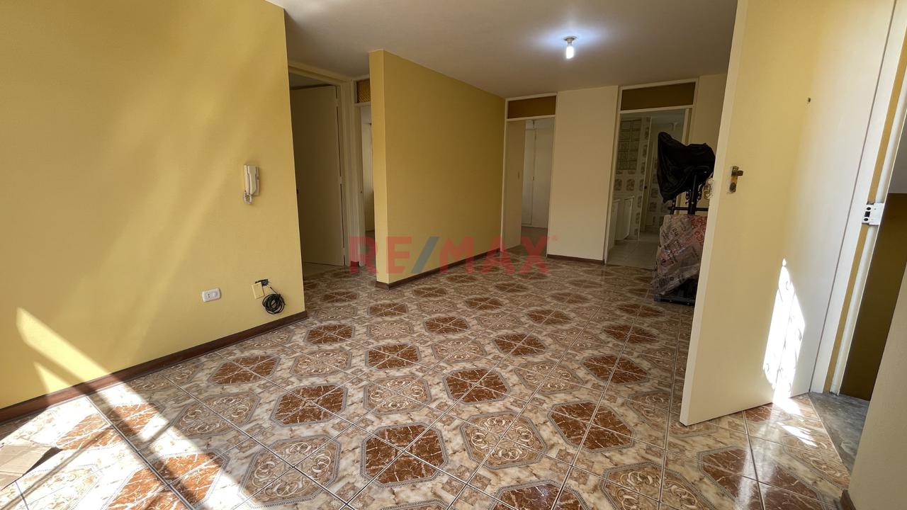 Alquiler De Departamento 2Do Piso En Villa Talana Surco — foto 3