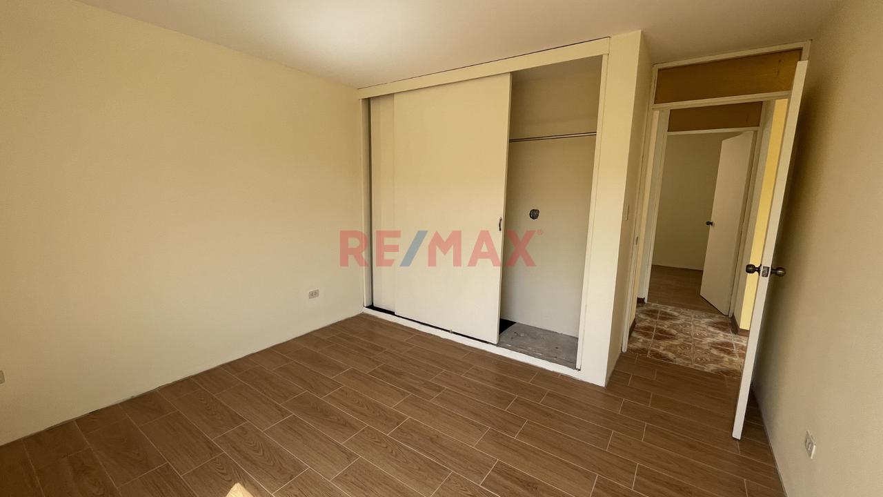 Alquiler De Departamento 2Do Piso En Villa Talana Surco — foto 9