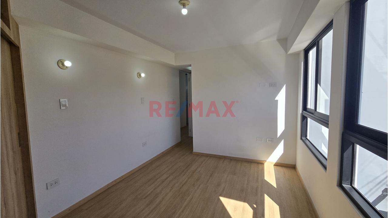 Departamento En Piso 7 Con Ubicacion Estrategica Vista E Iluminacion Natural En Cerro Colorado — foto 8