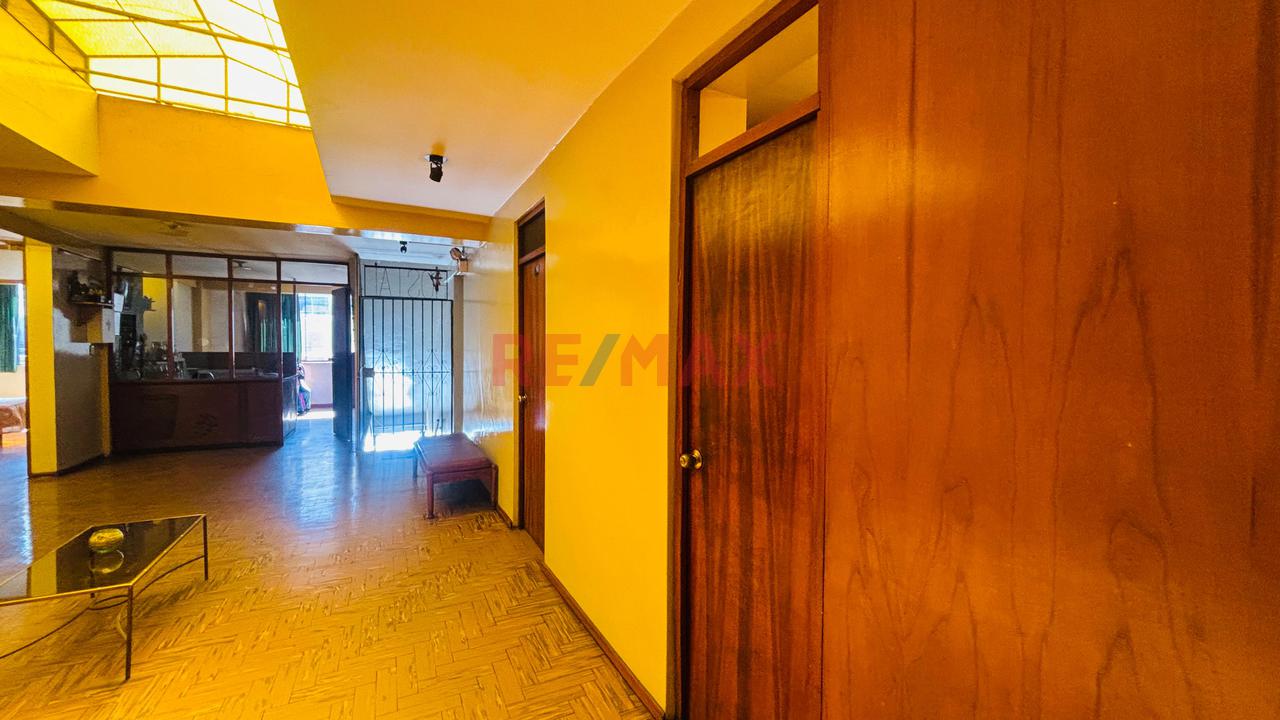 🏨 Hotel De 15 Habitaciones + Aires Del Tercer Piso En Venta | Excelente Inversión En Andrés Avelino Cáceres - 12