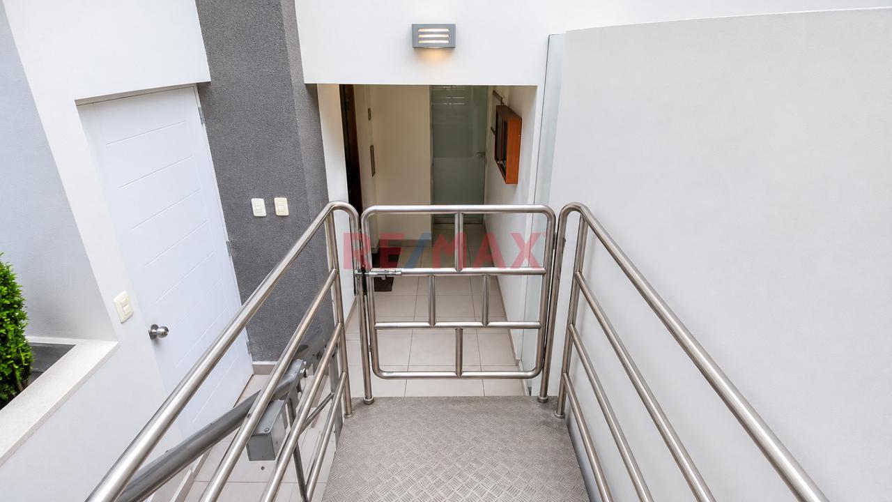 🏡 Exclusivo Departamento En Venta En San Borja – Ubicación Privilegiada Y Edificio De Solo 6 Departamentos — foto 15
